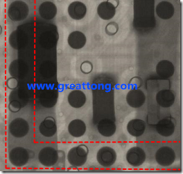 BGA錫球尺寸小于0.4mm，采用降低BGA內(nèi)圍襲球的錫膏量所得到X-Ray，稍微留意一下可以發(fā)現(xiàn)最外圈的錫量(圓的直徑)比其他內(nèi)圍的錫球上的錫量來得多一點(diǎn)點(diǎn)。也就是外圈的黑色圓形直徑比內(nèi)圈的圓形來得大一點(diǎn)點(diǎn)。