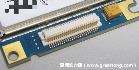 PCBA大講堂：板對板連接器下面裸銅設(shè)計，造成模組功能不良