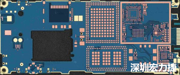 手機(jī)可用的PCB空間相當(dāng)小，而1片式的設(shè)計是節(jié)省成本的作法，如何做到區(qū)隔不同子系統(tǒng)、降低雜訊干擾，是設(shè)計關(guān)鍵。