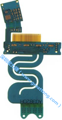 針對需要大幅撓曲應用的特殊結(jié)構(gòu)造型，F(xiàn)PCB可進行彈性雷射裁型，讓FPCB材料的撓曲能力更佳。