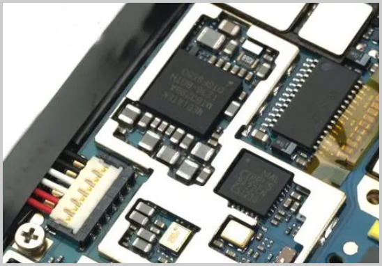 PCB設(shè)計(jì)如何避免連錫？實(shí)用技巧與預(yù)防方案
